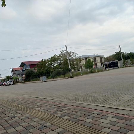 Mate'S Guest House 科布列季 外观 照片