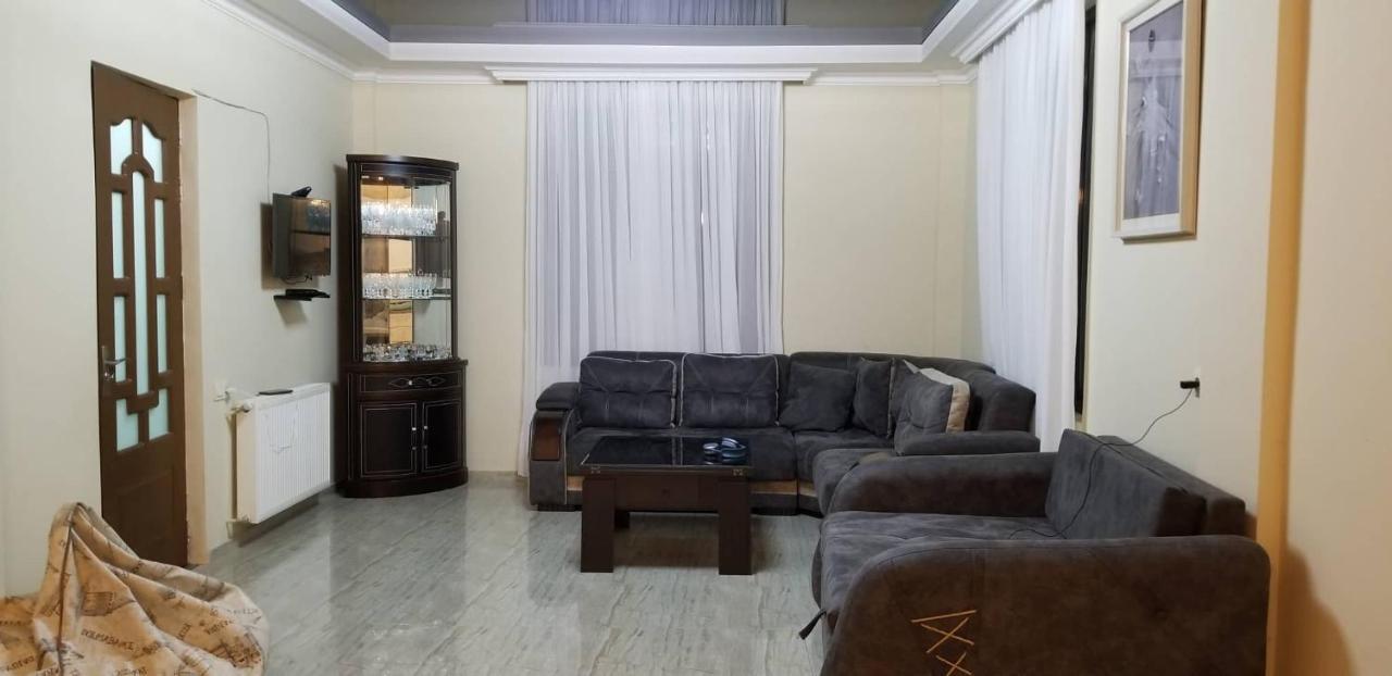 Mate'S Guest House 科布列季 外观 照片